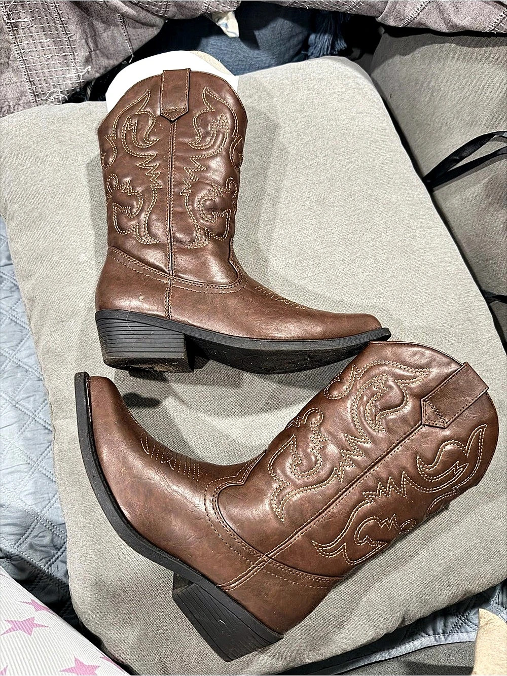 Brown Embroidered Western Boots